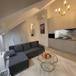 E.m. In Center Apartment