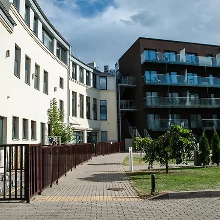 E.m. In Center Apartmán *